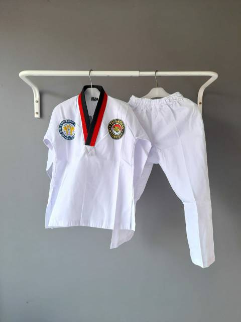 Dobok Bộ Đồ Tập Võ Taekwondo Cho Bé Từ 4-10 Tuổi