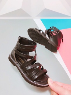 Sandal chiến binh cho các bé gái