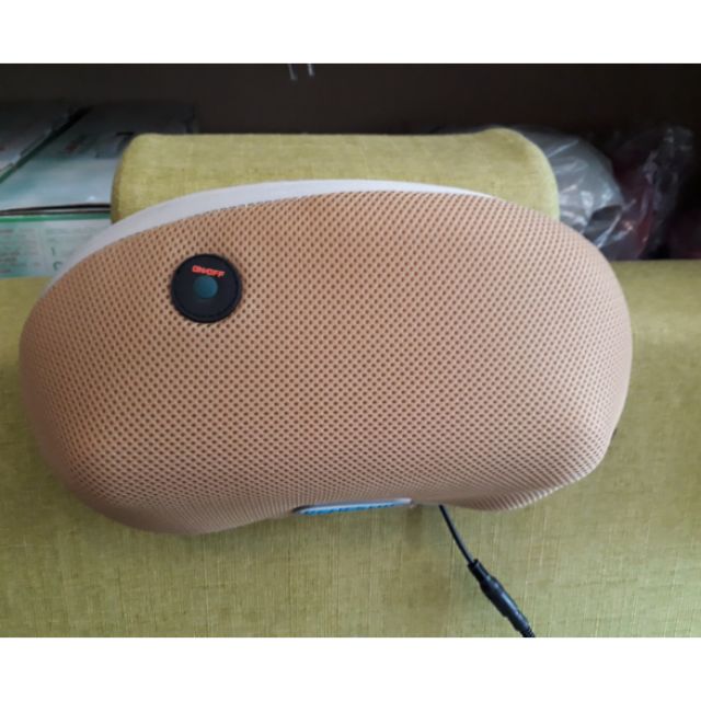 Gối massage cao cấp