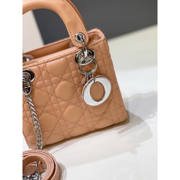 Túi tí hon chần chỉ