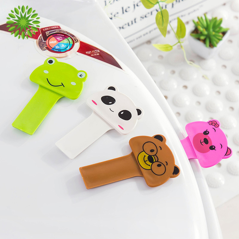 1 Dụng Cụ Nhấc Nắp Bồn Cầu Tiện Lợi