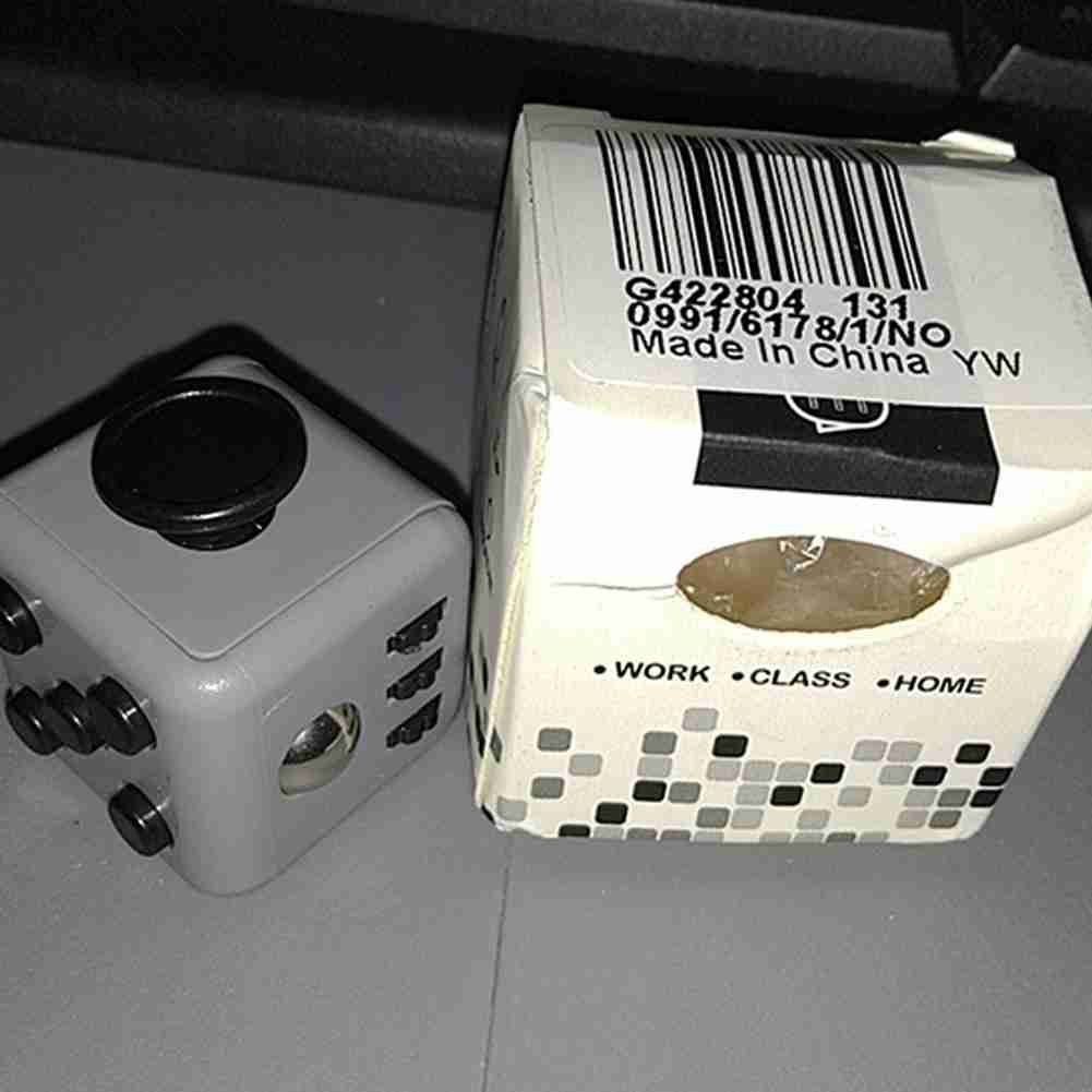 Đồ Chơi Fidget Cube Giảm Căng Thẳng I1F7 Màu Xám Và Đen