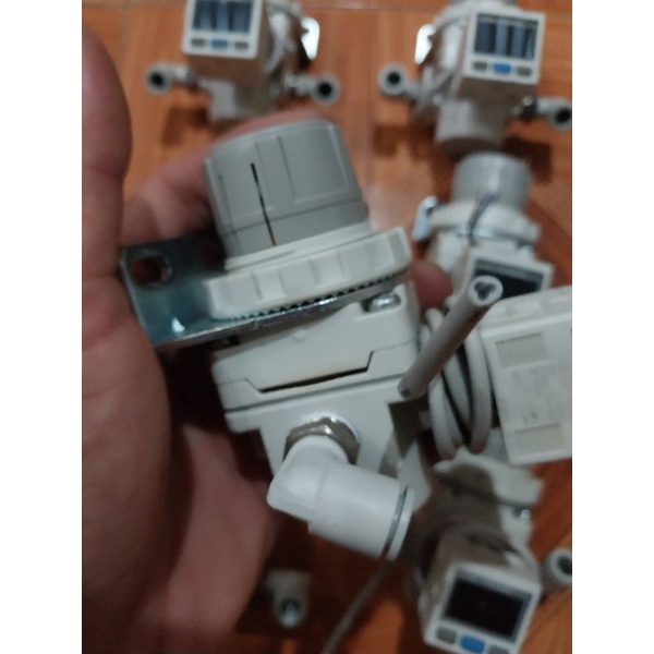 Điều áp điện SMC