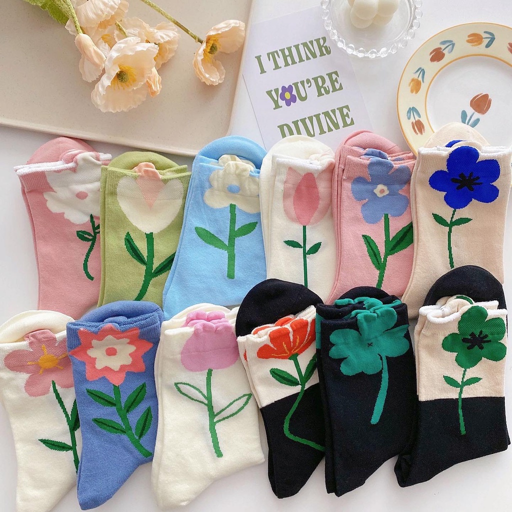 Tất hoa cute quá chừng luôn