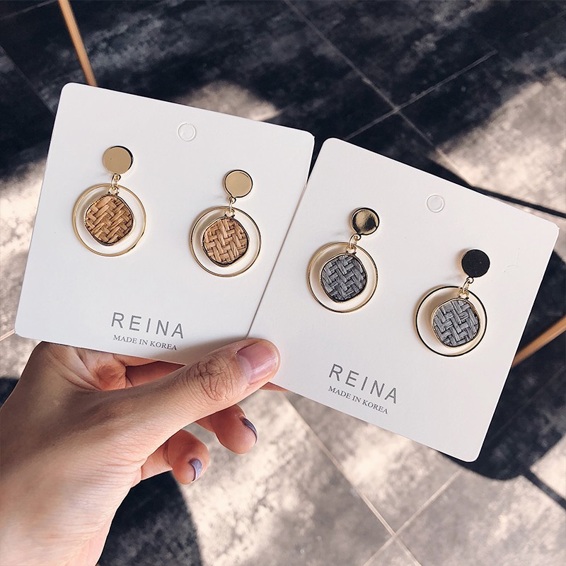 Bông Tai Tròn Kiểu Dáng Cổ Điển A184