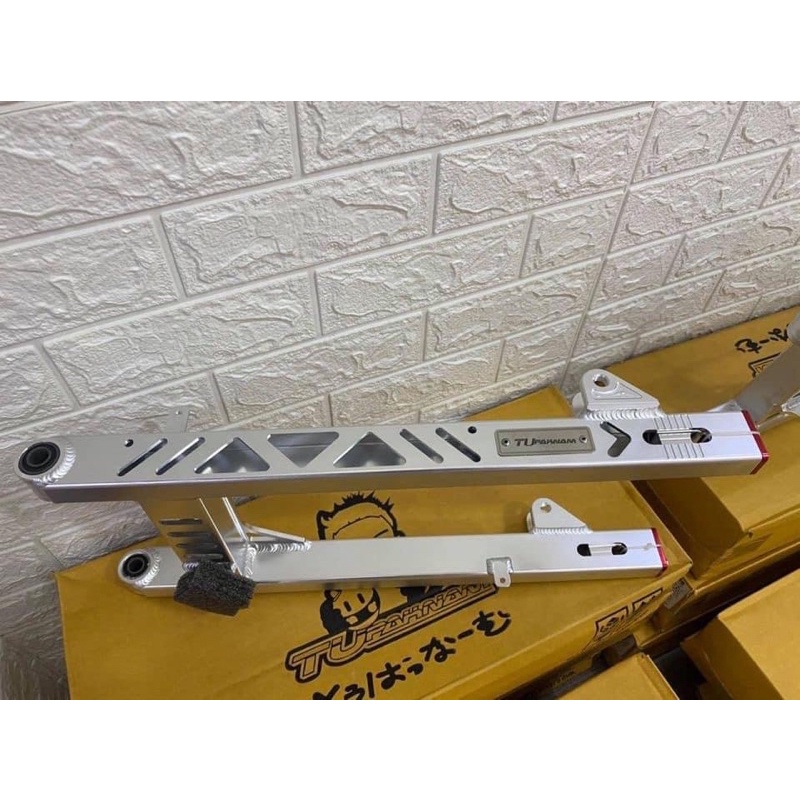 Gấp tupaknam thái sirus wace