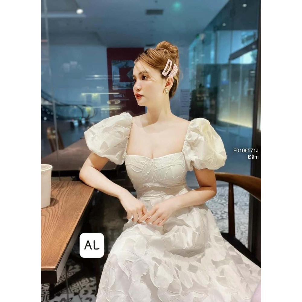 Đầm xòe ren kiểu cúp ngực tay phồng cực xinh!