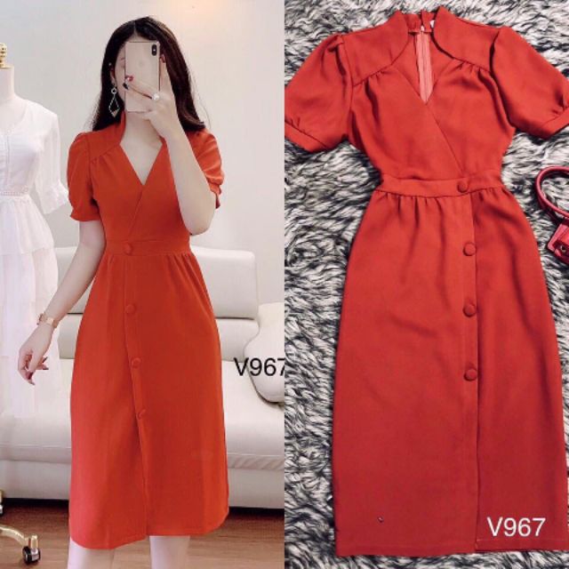 Đầm body nút