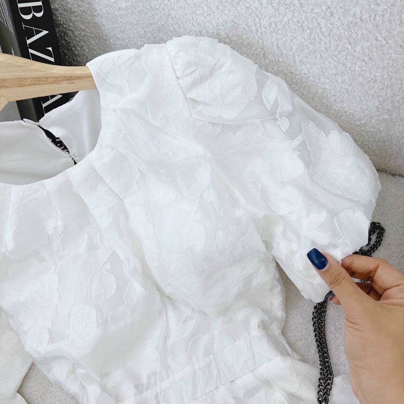 [Có 3 màu] Đầm nữ cúp ngực kiểu hở lưng khoét eo hoạ tiết thời trang nữ cực sang chảnh Lily dress | BigBuy360 - bigbuy360.vn