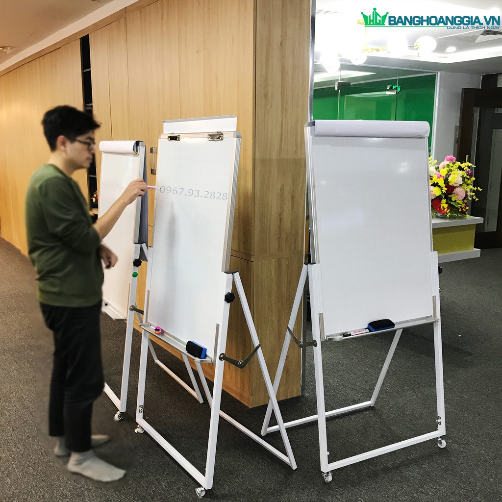 Bảng flipchart chân gấp [mặt bảng từ HQ xịn]  ,tặng bút ,bông lau,nam châm,4 tờ giấy theo bảng