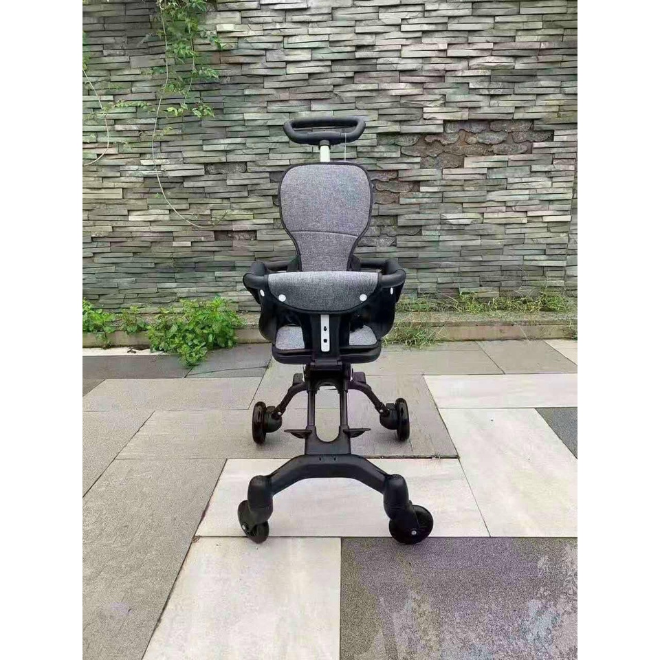 Xe đẩy gấp gọn cho bé