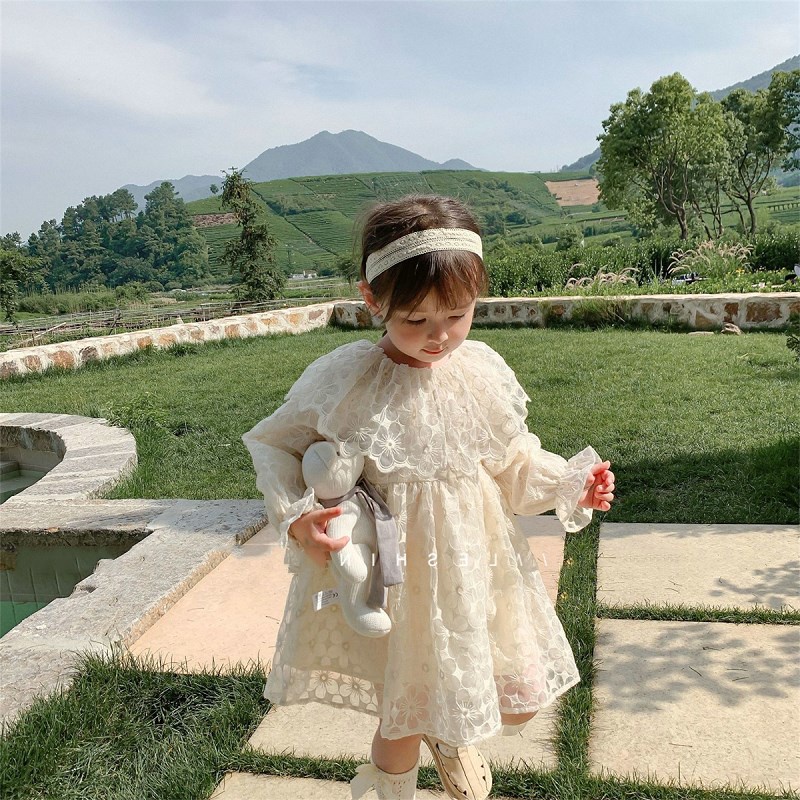 Váy ren công chúa thu đông