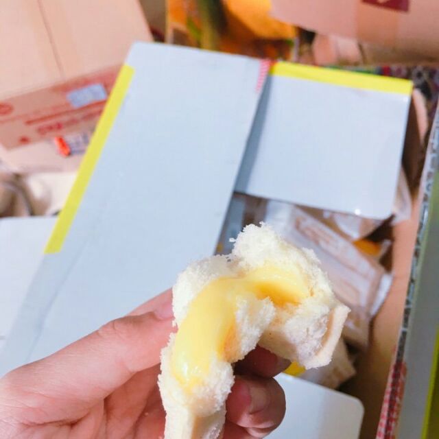 10 CÁI SỮA CHUA NHÂN PHOMAI VÀNG CHESSEE POCKET