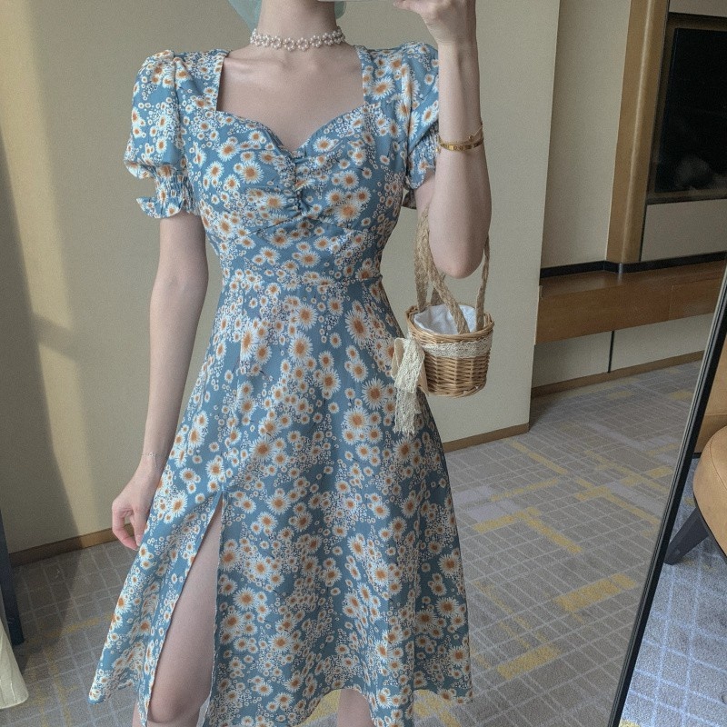 Váy hoa vintage xẻ chân