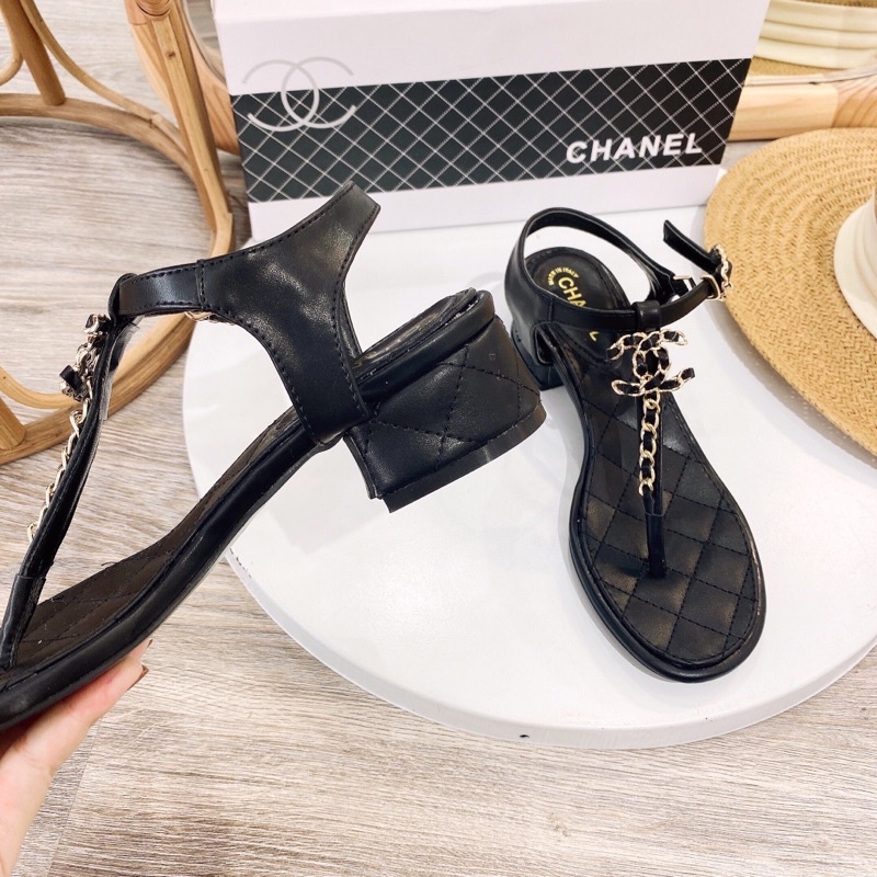 Sandal kẹp ngón CN hoạ tiết dây xích mới