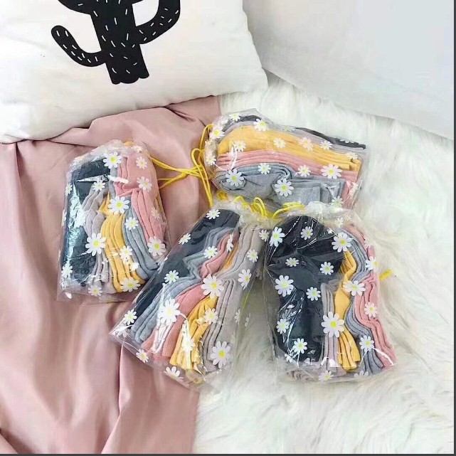 set 10 đôi tất vớ hoa cúc. Tất cho bạn gái họa tiết hoa cúc. vớ hoa cúc cho bạn gái