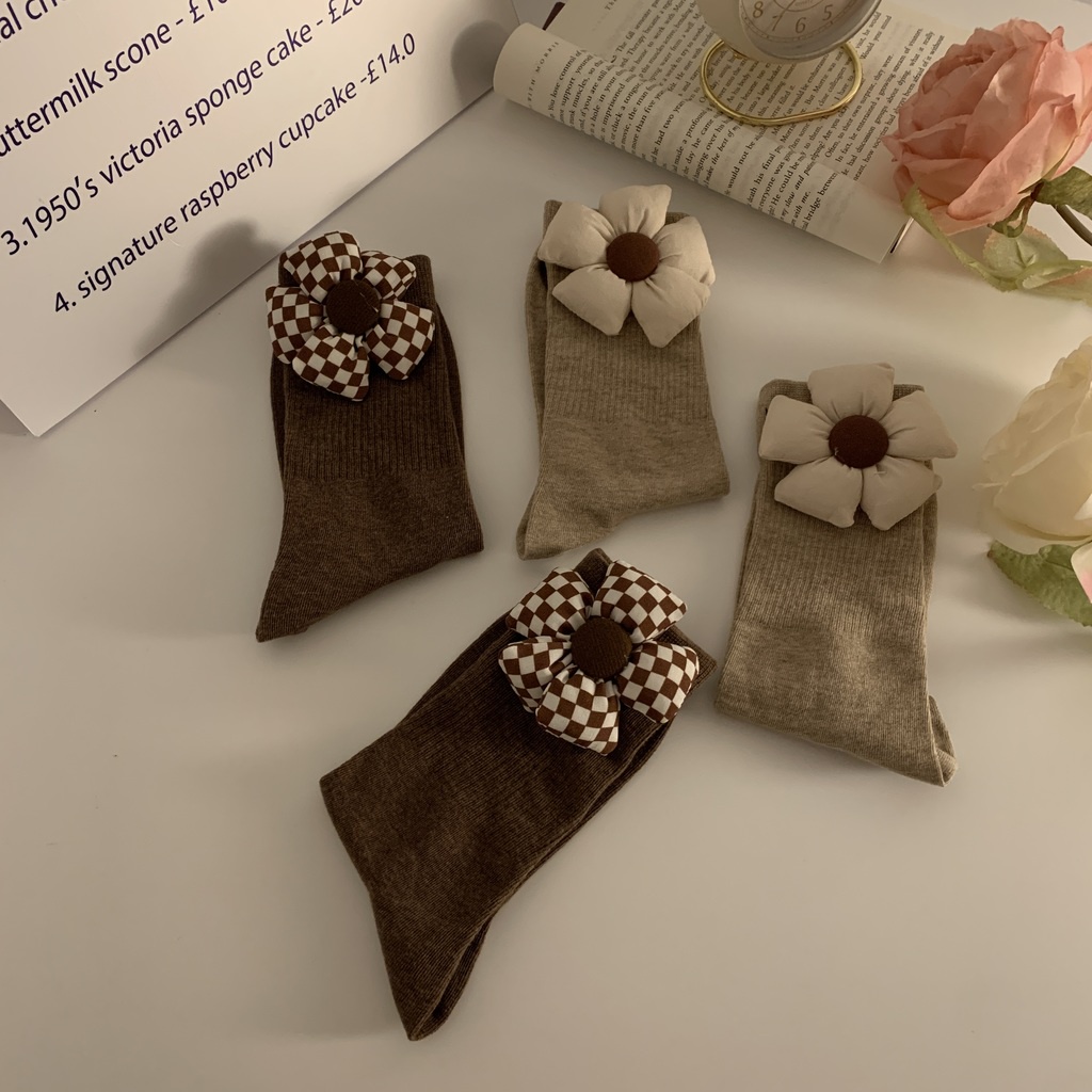 Set 2 Đôi Tất Hoa Mùa Thu Đông Cho Nữ