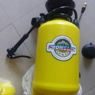 Bình phun thuốc muỗi và tưới cây