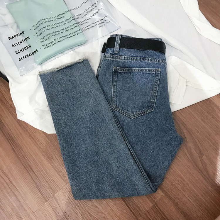 Quần Baggy jean nam - gấu quần tua rua