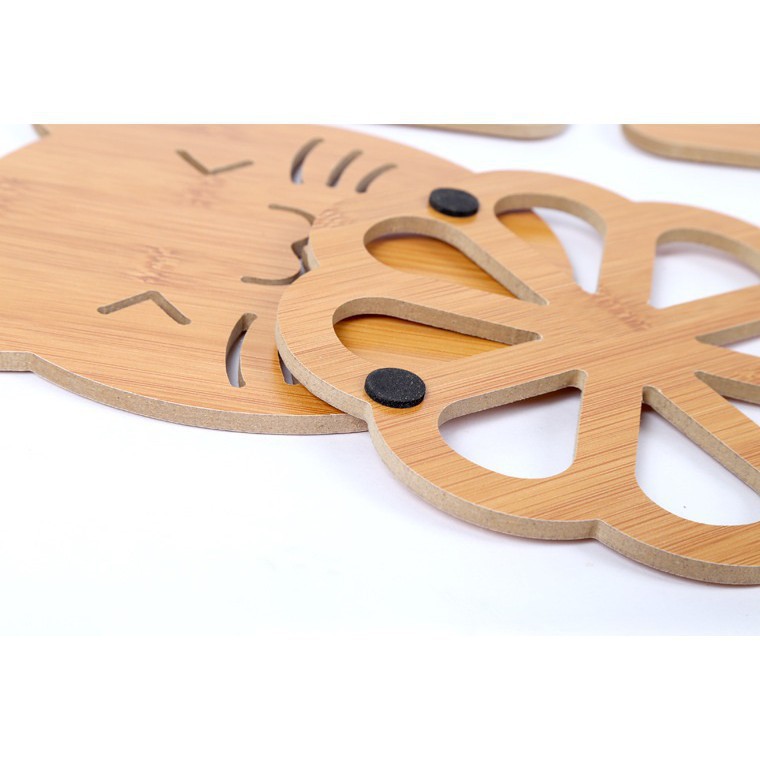 Đế gỗ lót nồi.