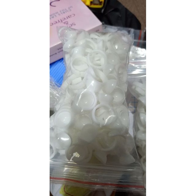 100 Nhẫn để keo