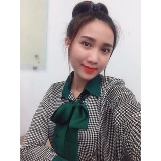 Áo sơ mi lụa ziczac cổ nơ xanh