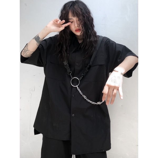 Áo sơmi tặng kèm phụ kiện chain ring