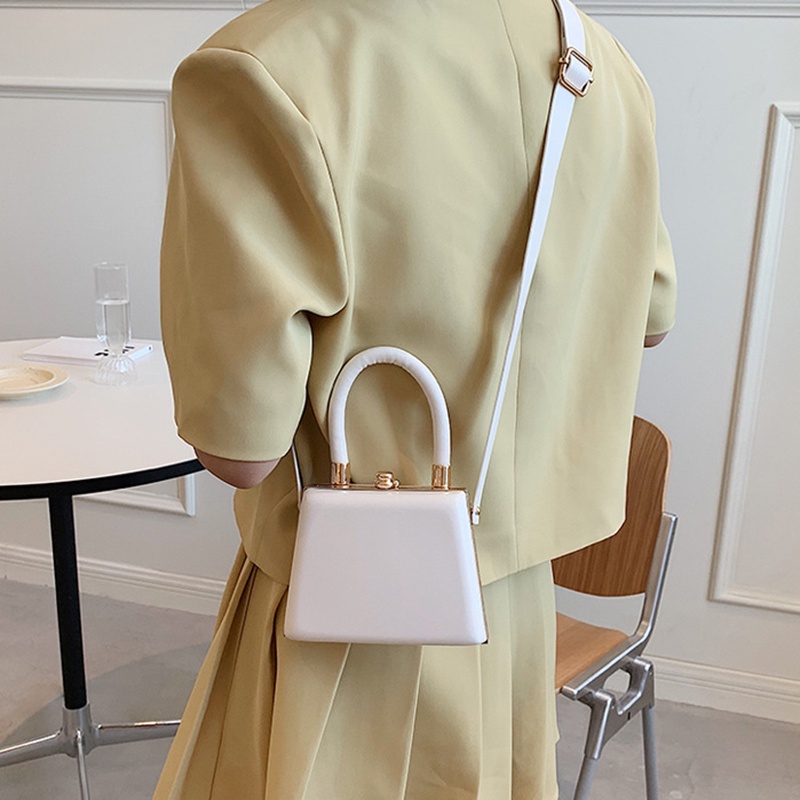 Túi Đeo Chéo Dáng Vuông Nhỏ Thời Trang Sang Trọng Cho Nữ