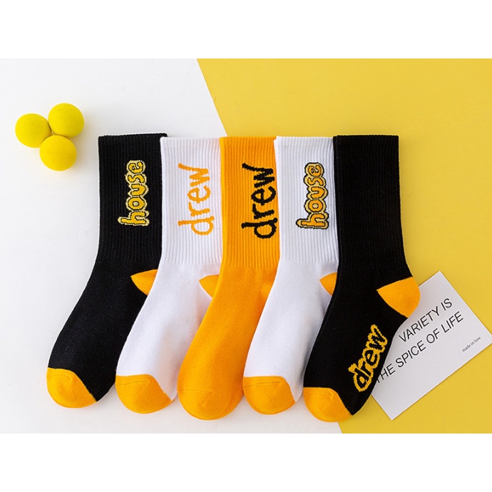 Vớ Tất DREW HOUSE cao cổ Nam Nữ phong cách trẻ trung, năng động.