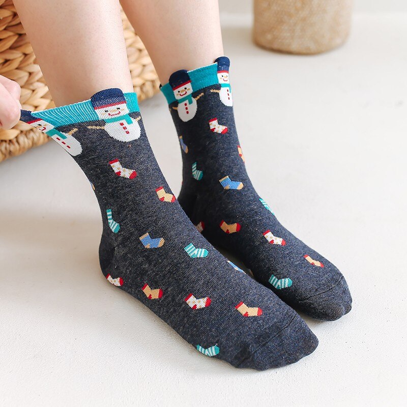 Colorful 3D Cartoon Girls Christmas Socks Funny Santa Claus Crew Socks for Xmas Party Holiday Women Cotton Happy Christmas socks