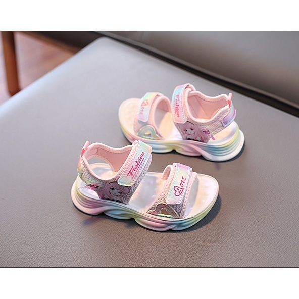 GIÀY SANDAL BÉ GÁI CỰC XỊN, ÊM CHÂN MẪU MỚI.