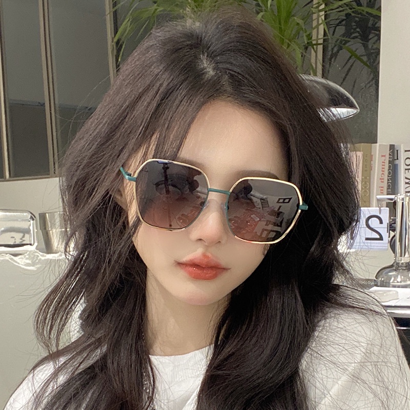 Kính Mát Gọng Vuông Chống Tia UV Thời Trang Hàn Quốc 2022