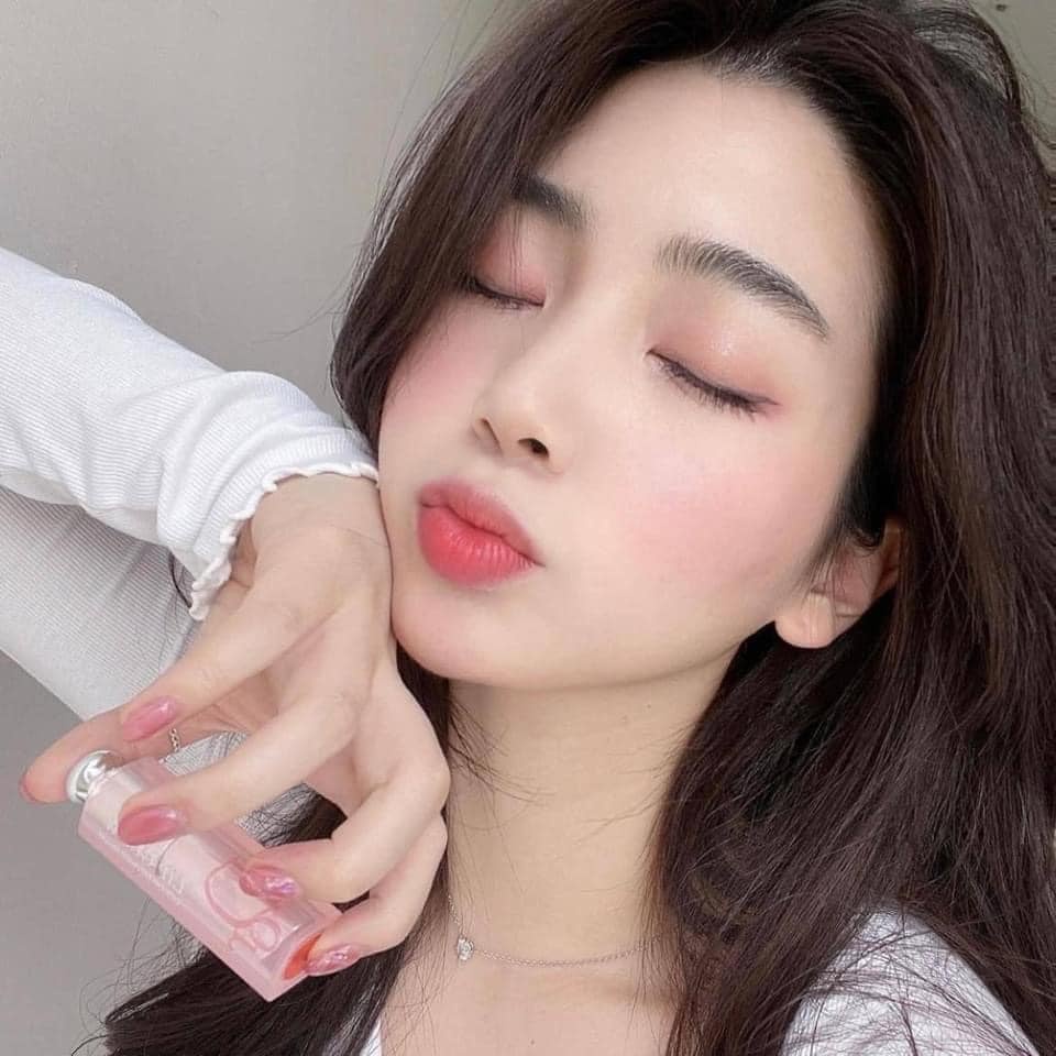 [Mẫu 2021] Son Dưỡng Dior Addict Lip Glow #001