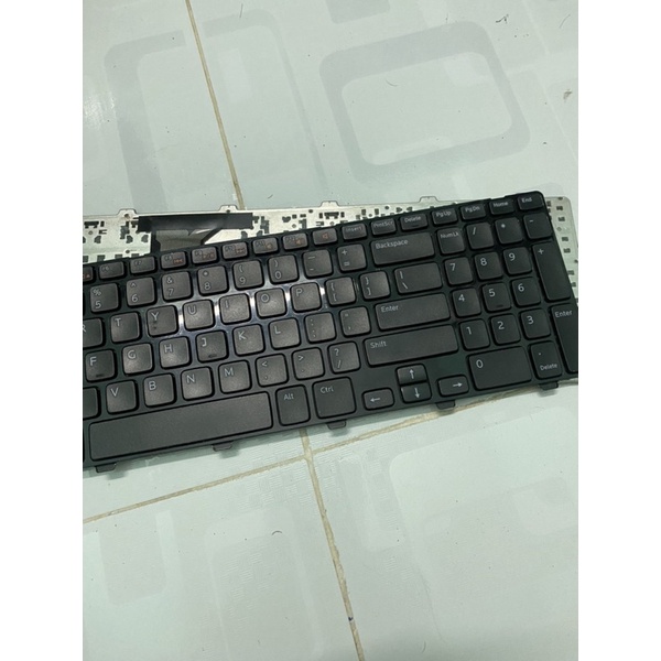 xác bàn phím chưa test dell inspiron n5110 15r còn đủ nút phím không bảo hành