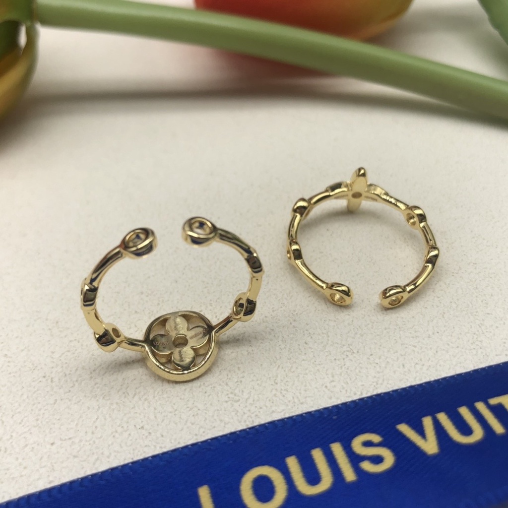 Nhẫn Thời Trang Louis Vuitton in Chữ 2 Trong 1 Thanh Lịch Đáng Yêu