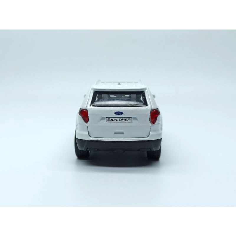 Mô hình Ford Explorer