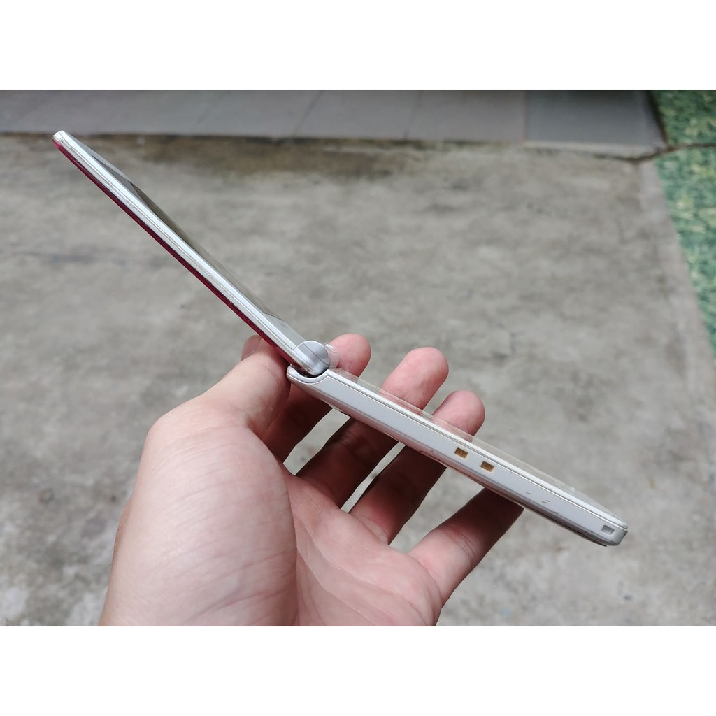 Điện thoại Nhật Sharp SH-02C
