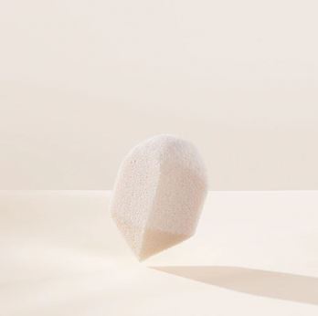 Rare Beauty - Mút trang điểm Liquid Touch Multi-Tasking Sponge