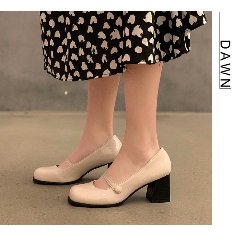 Giày búp bê mũi vuông da bóng gót cao 7cm
