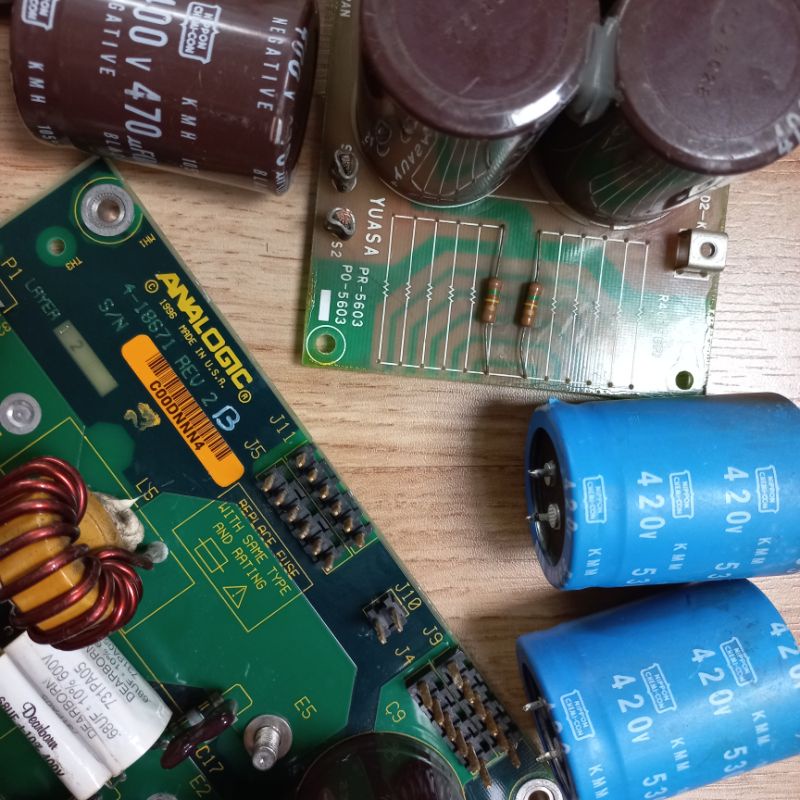 Tự điện áp cao 400V 470Mi hàng KMH nichicol tháo máy USA Nhật giá 1 chiếc