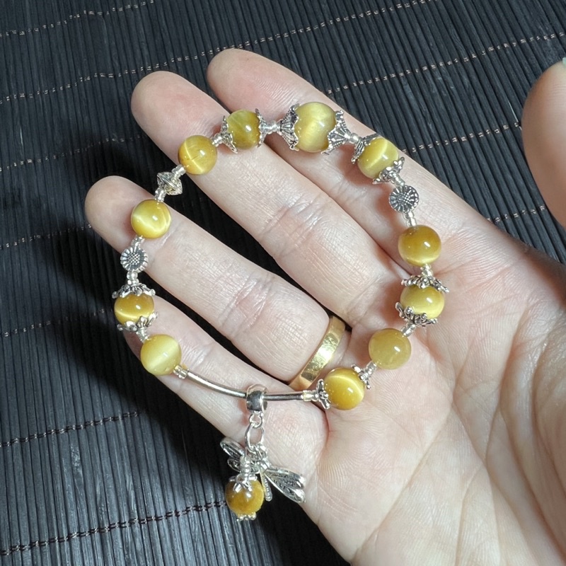 Vòng tay mắt hổ đẹp mix charm