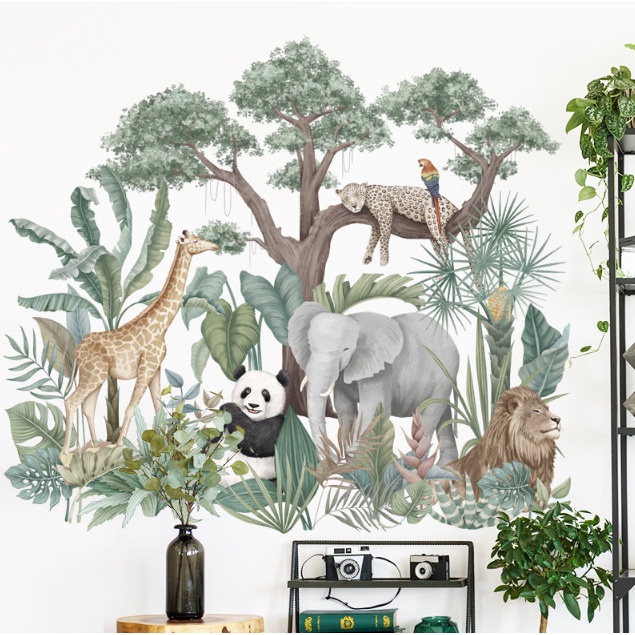 Decal trang trí tường - Khu rừng xanh và những động vật hoang dã