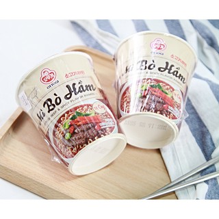 OTTOGI -  Mì Ly ăn liền - Mì ly Bò hầm vị cay OTTOGI 62g