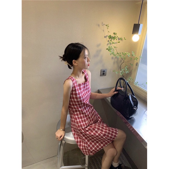 Váy hai dây cổ vuông kẻ caro đáng yêu dễ thương
