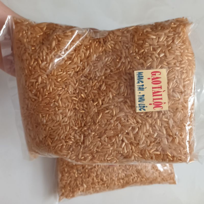 Bịch 100gram gạo vàng đặt bát nhang, bàn thờ Thần Tài chiêu tài lộc