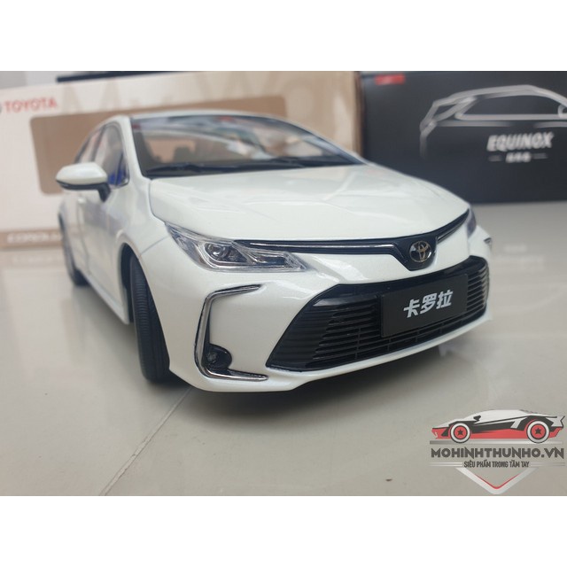Xe mô hình Toyota Corolla, tỉ lệ 1:18