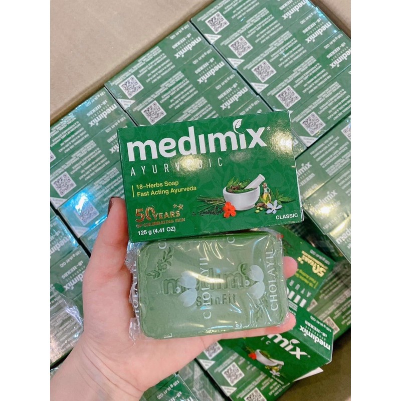 COMBO MUA 2 TẶNG 1 - MUA 2 XÀ PHÒNG NGHỆ TÂY CHỐNG LÃO HOÁ, LÀM SÁNG DA TẶNG 1 XÀ PHÒNG 18 HERBS NGƯA MỤN, VIÊM LCL | BigBuy360 - bigbuy360.vn