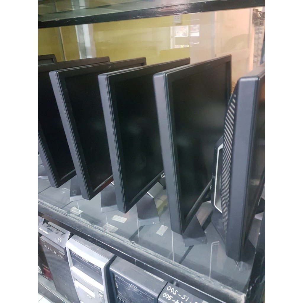Màn hình Dell 17 inch vuông E178fp huyền thoại ,tiêu chuẩn màu & ảnh Design | BigBuy360 - bigbuy360.vn