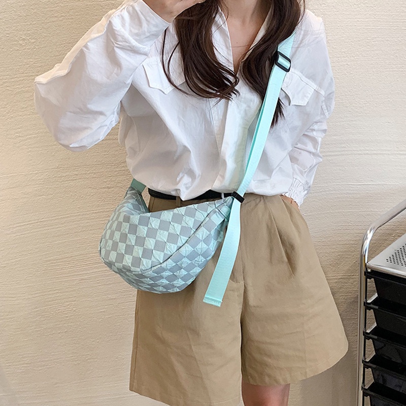 Túi đeo chéo IELGY phong cách Hàn Quốc nhiều màu tùy chọn cho nữ