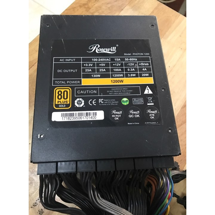 Nguồn Rosewill 1200W 80 Plus